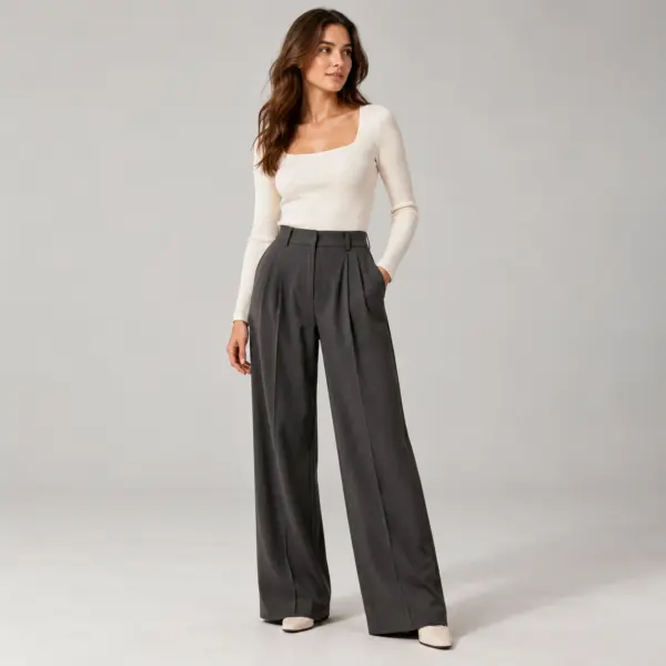 Talia Wide Leg Trouser front view